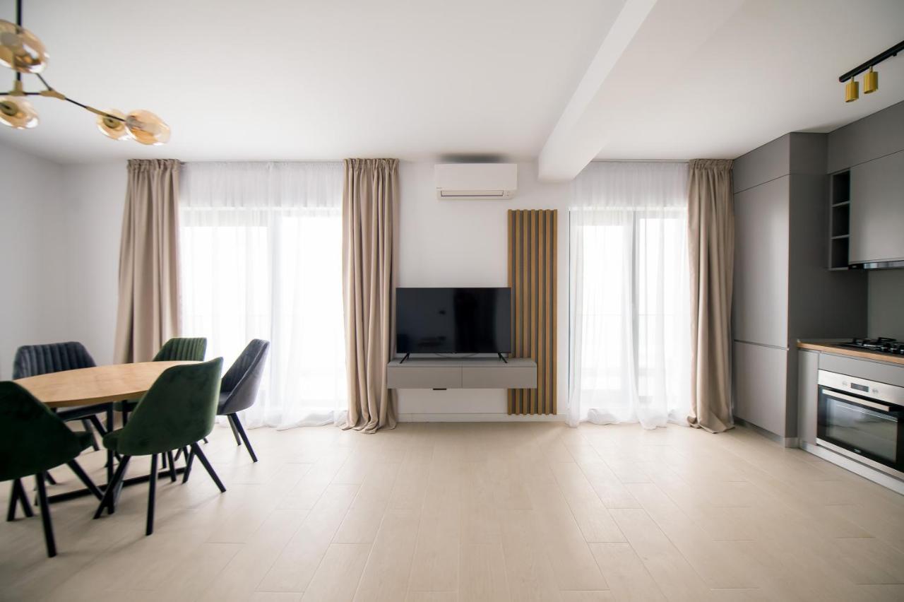 Promenada Apartments 1 Navodari Bagian luar foto